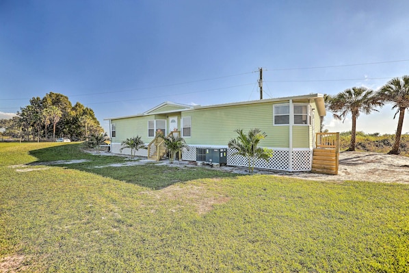 House (3 Bedrooms) | Front of property