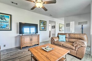 House (3 Bedrooms) | Interior - Pet-friendly Home: 10 Mi to Lake Okeechobee! (Clewiston)