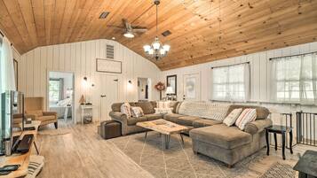 單棟房屋 (2 Bedrooms) | 內部