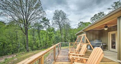 Tallassee Creekside Cabin w/ Forest Views!
