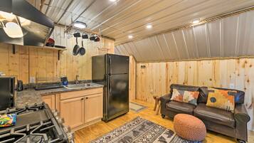 Cottage (1 Bedroom) | Interior