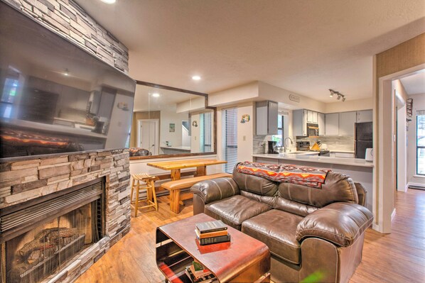 Apartment (3 Bedrooms) | Front of property