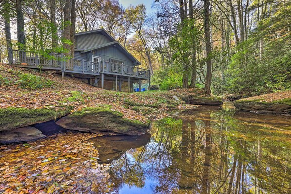 Cottage (3 Bedrooms) | Interior - Boone Cottage w/ Fire Pit & On-site Creek! (Boone)