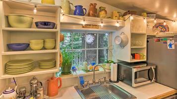 Cottage (3 Bedrooms) | Interior