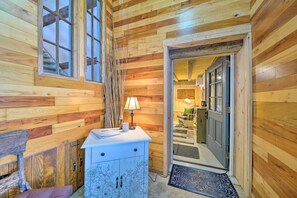 單棟房屋 (3 Bedrooms) | 內部