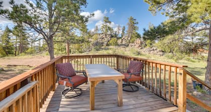 Cozy Red Feather Lakes Retreat w/ Deck & Yard