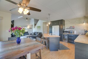 House (2 Bedrooms) | Interior