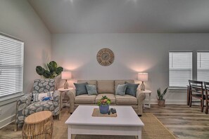 Interior - Home at Holiday Beach - Castaway at Misty Oak! (Rockport)