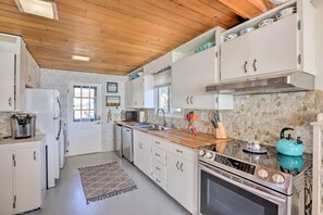 Casa (2 Bedrooms) | Interior