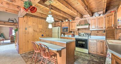 Primitive Goshen Pine Lodge With Fireplace!