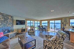 House (4 Bedrooms) | Interior - Similk Bay Retreat With Deck, Fire Pit + Hot Tub! (Anacortes)