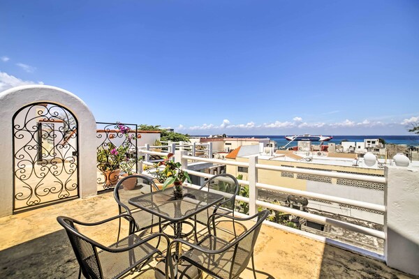 Gorgeous Penthouse Villa W/ Deck & Ocean Views! - Cozumel
