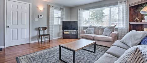 House (5 Bedrooms) | Interior