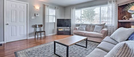 House (5 Bedrooms) | Interior