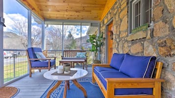 Cottage (2 Bedrooms) | Interior