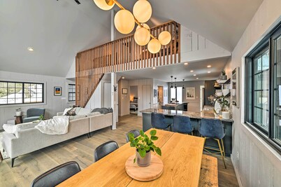 Vermont Ski Chalet ~ 5 Mi to Magic Mountain