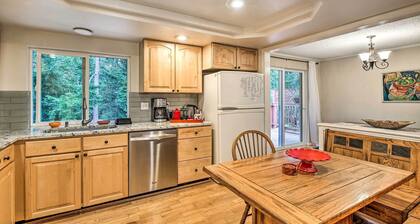 Spacious Kent Getaway w/ Yard, Deck + Grill!