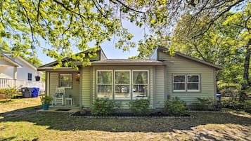 House (2 Bedrooms) | Bahagian dalam