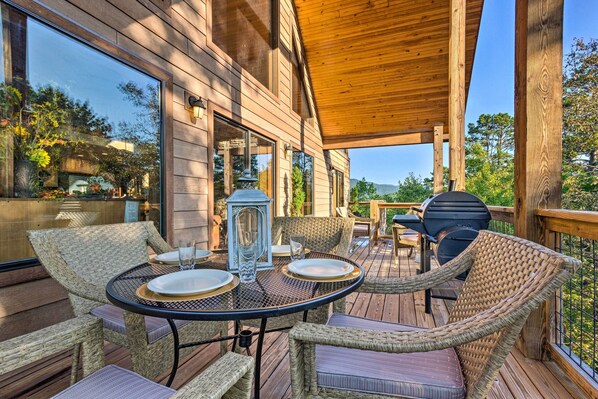 House (3 Bedrooms) | Interior - Franklin Cabin in Nantahala National Forest! (Otto)