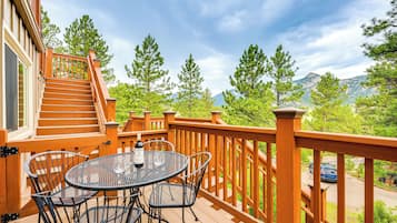 Apartment (2 Bedrooms) | Front of property