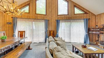House (4 Bedrooms) | Bahagian dalam