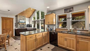 Maison (3 Bedrooms) | Intérieur