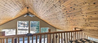 Dog-friendly Ronald Vacation Rental Cabin!