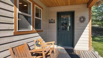 ุงูู
ูุดุฃุฉ ู
ู ุงูุฏุงุฎู