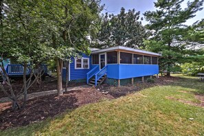 Interior - Middle Bass Island Home - Pool & Hot Tub Access! (Put-in-Bay)
