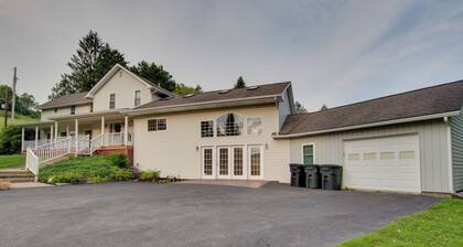 Sauna, Spa & Stargazing: Coudersport Home!