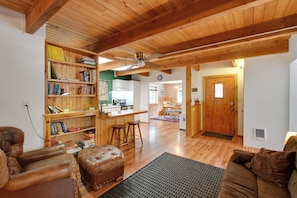 Casa (2 Bedrooms) | Interior