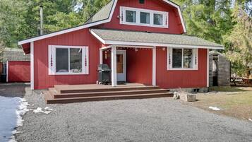 House (2 Bedrooms) | Front of property