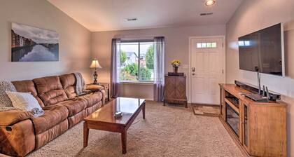 Saddle Rock East: Wenatchee Home < 3 Miles to Town