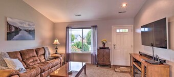 Saddle Rock East: Wenatchee Home < 3 Miles to Town