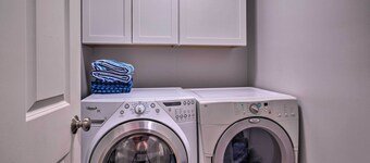 Saddle Rock East: Wenatchee Home < 3 Miles to Town