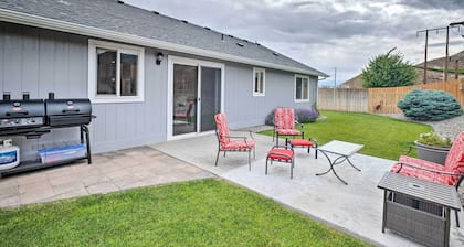 Saddle Rock East: Wenatchee Home < 3 Miles to Town