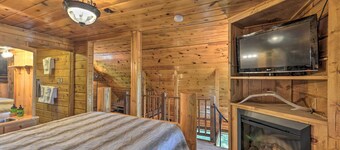 Alpine Adventures: Cozy Log Cabin w/ Deck & Views!
