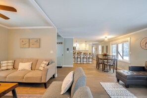 House (2 Bedrooms) | Interior - Secluded Riverfront Cabin Rental in Easton! (Easton)