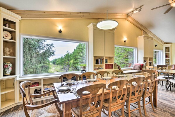 Rumah (5 Bedrooms) | Interior