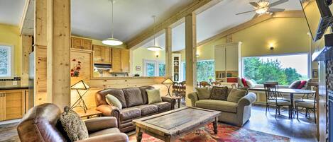 Rumah (5 Bedrooms) | Interior