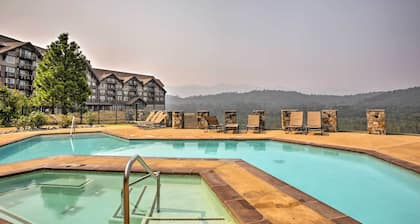 Condo w/ Outdoor Heated Pool + Hot Tub Access!