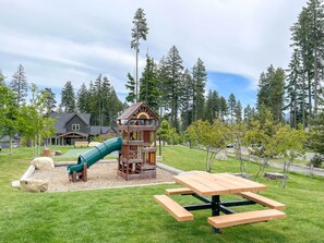 Apartment (1 Bedroom) | Interior - Condo w/ Outdoor Heated Pool + Hot Tub Access! (Cle Elum)