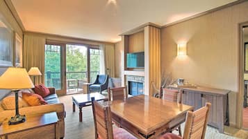 Apartment (1 Bedroom) | Interior