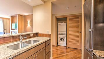 Apartment (1 Bedroom) | Interior