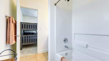 Cottage (2 Bedrooms) | Interior