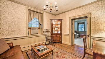 Rumah (4 Bedrooms) | Interior