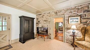 Rumah (4 Bedrooms) | Interior