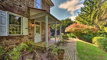 Rumah (4 Bedrooms) | Interior