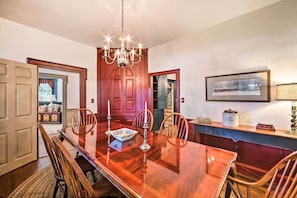 Interior - Beautiful Historic House In Amish Country (Ephrata)