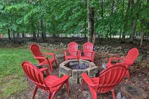 House (4 Bedrooms) | Interior - Lake Access & Fire Pit: Spacious Tobyhanna Home! (Tobyhanna)